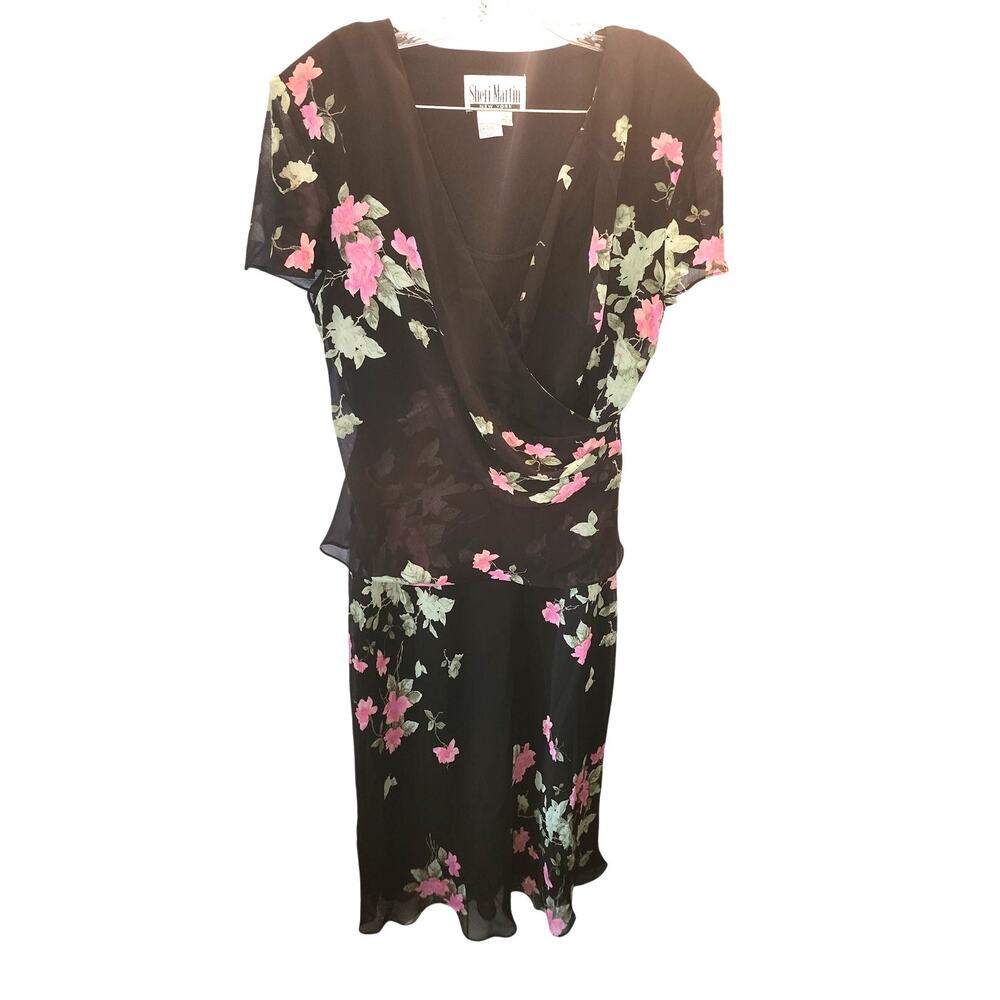 Sheri Martin Black Floral Flattering Sheer Overlay Wrap Front Shoulder Pads 14